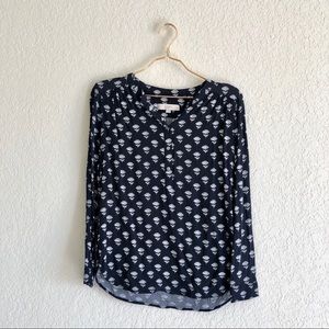 LOFT Navy Blue & White Floral Print Blouse 💙